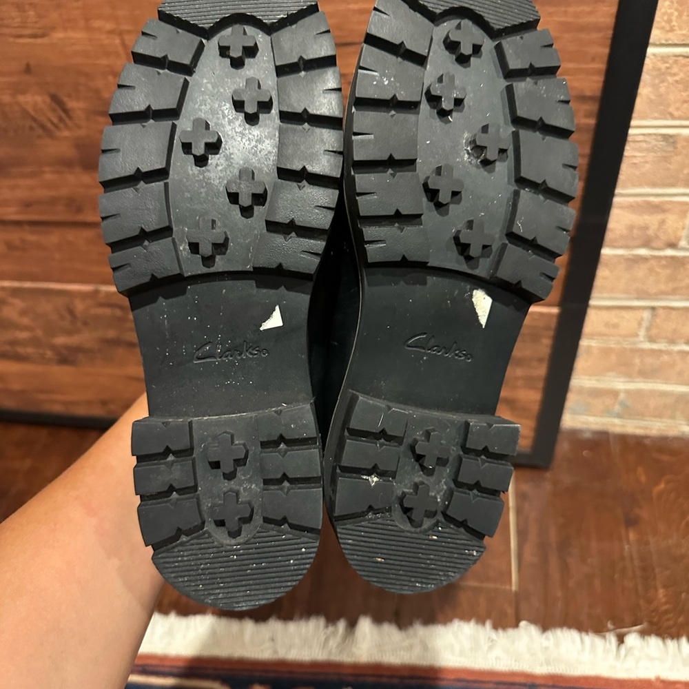 CLARKS - WOMENS ORIANNA EDGE SHOES - Picture 11 of 13